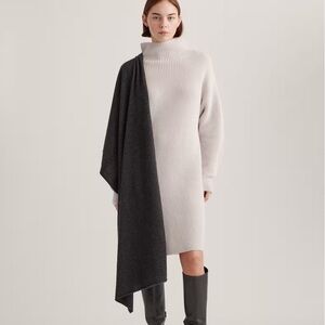 Quince Mongolian Cashmere Wrap in Charcoal